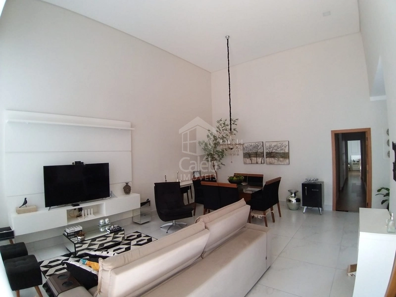 Casa a Venda no Condomínio Recanto das Esmeraldas II em Marília-SP.: 2ª foto da galeria de imagens do imóvel