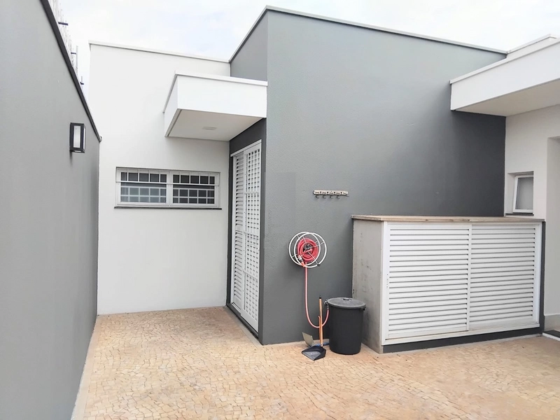 Casa a Venda com 3 Suítes no Condomínio Villa Flora 1 em Marília-SP. : 6ª foto da galeria de imagens do imóvel