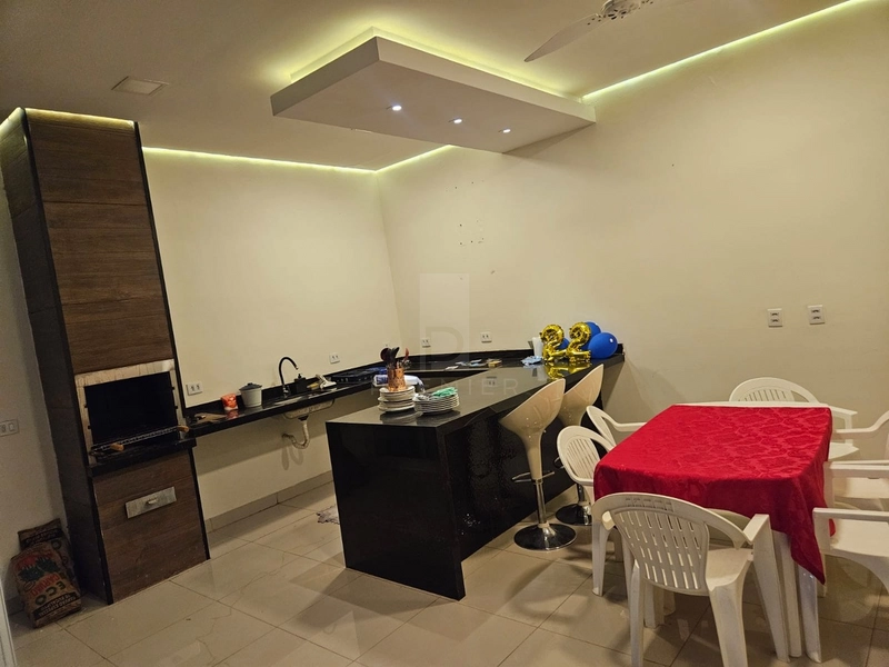 Casa a Venda com 2 quartos no Jd. Santa Antonieta em Marília-SP.: 1ª foto da galeria de imagens do imóvel