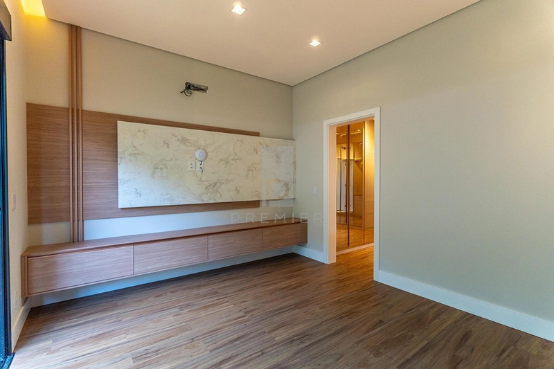 Casa com 4 quartos e piscina condomínio Valle do Canaã Marília SP.: 8ª foto da galeria de imagens do imóvel