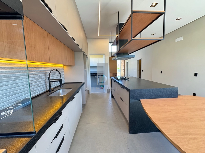 Casa a Venda com piscina e 3 suítes no Verana Pq. Alvorada em Marília.: 8ª foto da galeria de imagens do imóvel