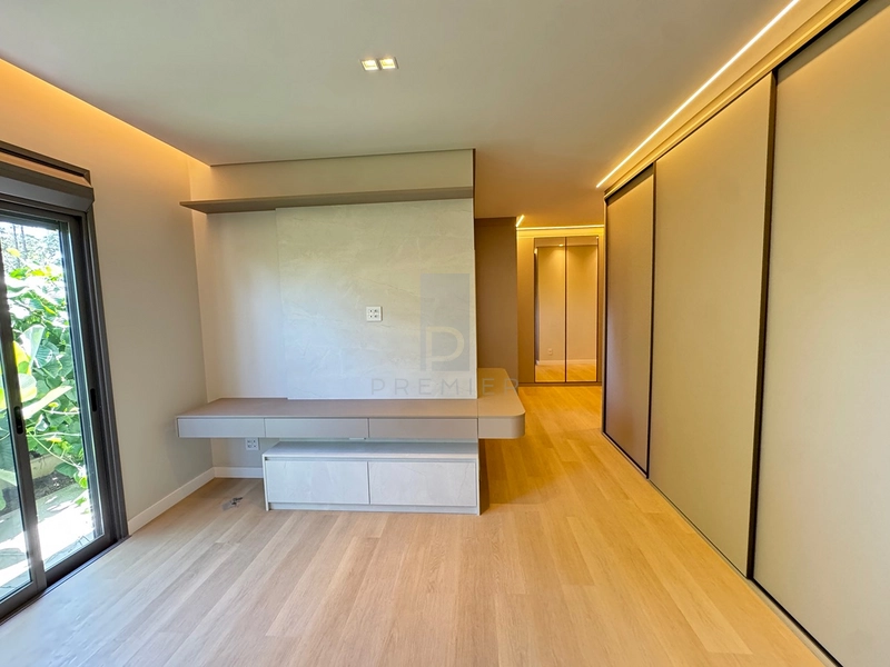 Casa com 3 suites e piscina no condomínio Vale do Canaa-Marilia-SP: 32ª foto da galeria de imagens do imóvel