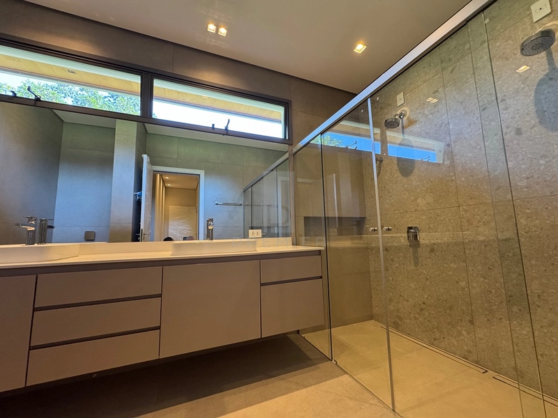 Casa com 3 suites e piscina no condomínio Vale do Canaa-Marilia-SP: 30ª foto da galeria de imagens do imóvel