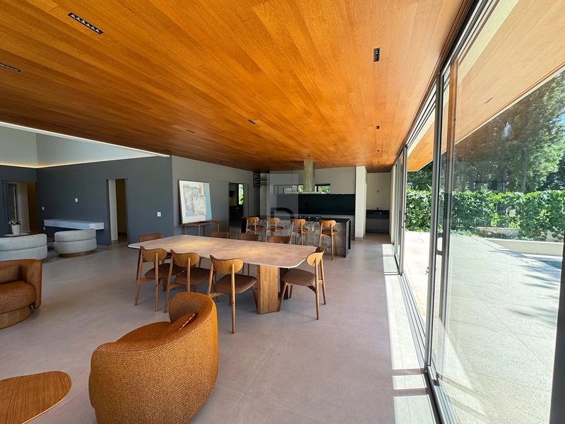 Casa com 3 suites e piscina no condomínio Vale do Canaa-Marilia-SP: 11ª foto da galeria de imagens do imóvel