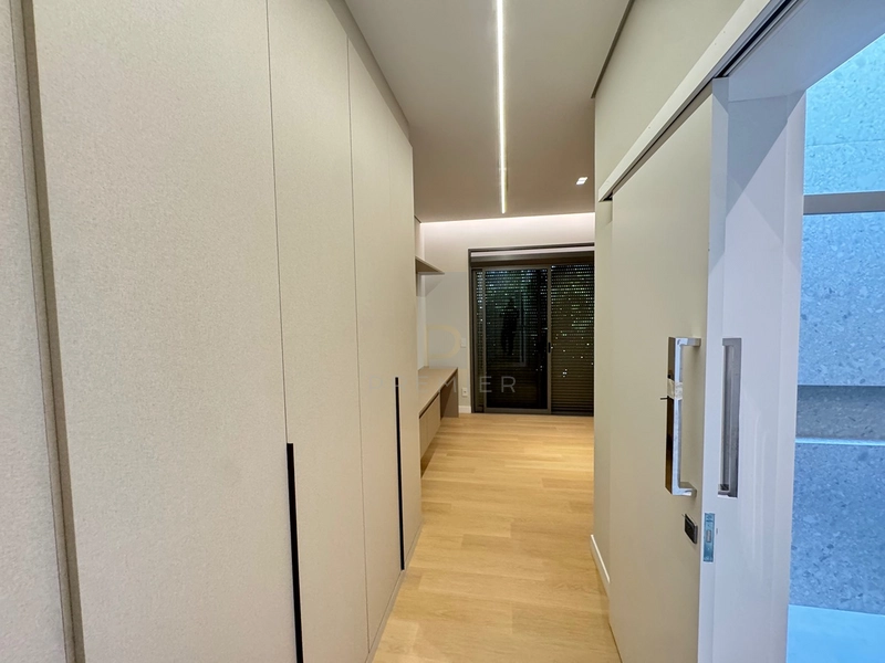 Casa com 3 suites e piscina no condomínio Vale do Canaa-Marilia-SP: 22ª foto da galeria de imagens do imóvel