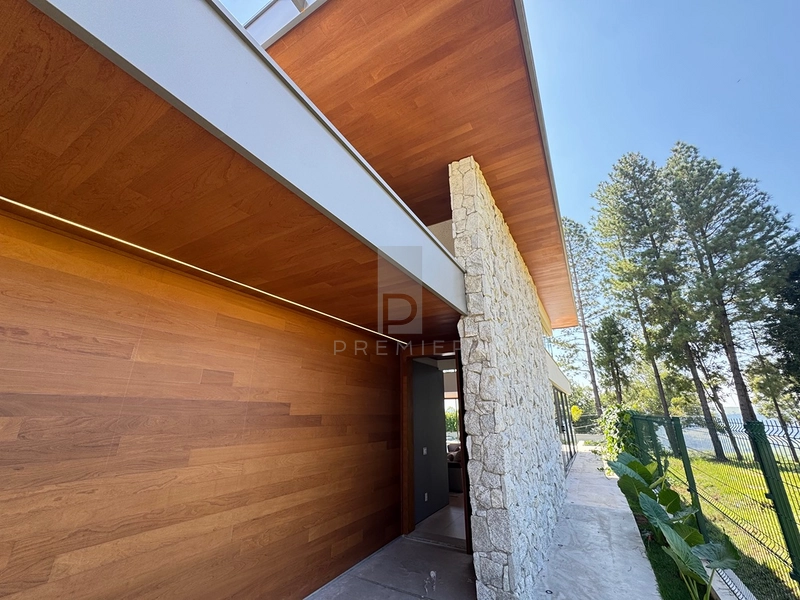 Casa com 3 suites e piscina no condomínio Vale do Canaa-Marilia-SP: 6ª foto da galeria de imagens do imóvel