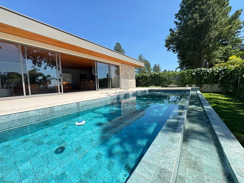 Casa com 3 suites e piscina no condomínio Vale do Canaa-Marilia-SP: 21ª foto da galeria de imagens do imóvel