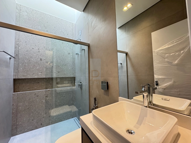 Casa com 3 suites e piscina no condomínio Vale do Canaa-Marilia-SP: 36ª foto da galeria de imagens do imóvel