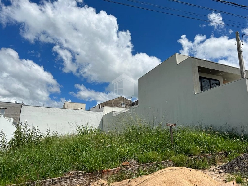 Vende-se Terreno no Jd. Florença em Marília-SP.: 1ª foto da galeria de imagens do imóvel