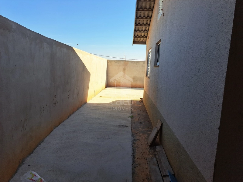 Casa à Venda Jd. Firenze.: 2ª foto da galeria de imagens do imóvel