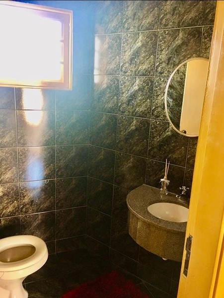 CASA COM 5 QUARTOS E PISCINA AQUECIDA NO JARDIM MARAJÁ - MARILIA S/P: 10ª foto da galeria de imagens do imóvel
