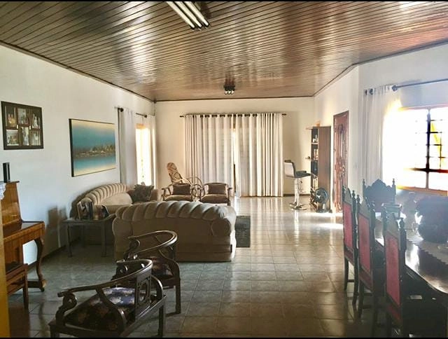 CASA COM 5 QUARTOS E PISCINA AQUECIDA NO JARDIM MARAJÁ - MARILIA S/P: 5ª foto da galeria de imagens do imóvel