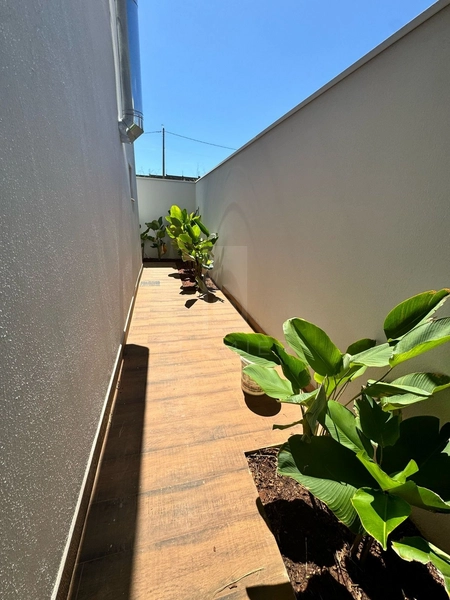 Casa com 6 quartos e piscina no Condomínio Damha em Marilia / SP: 3ª foto da galeria de imagens do imóvel