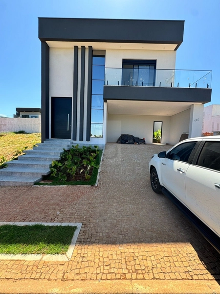 Casa com 6 quartos e piscina no Condomínio Damha em Marilia / SP: 2ª foto da galeria de imagens do imóvel
