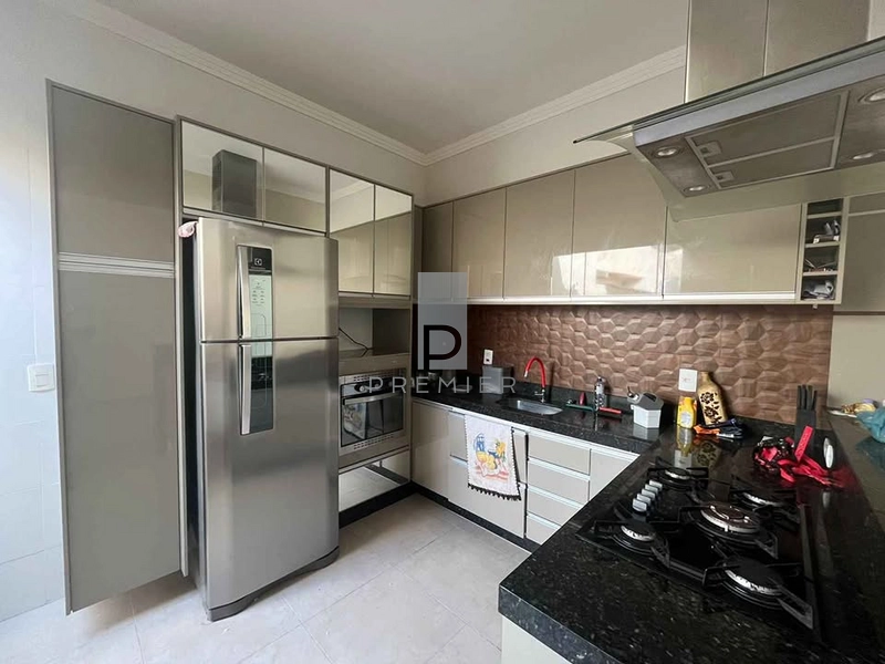 Casa com 2 quartos no Jd. Monte Castelo em Marilia / SP: 4ª foto da galeria de imagens do imóvel