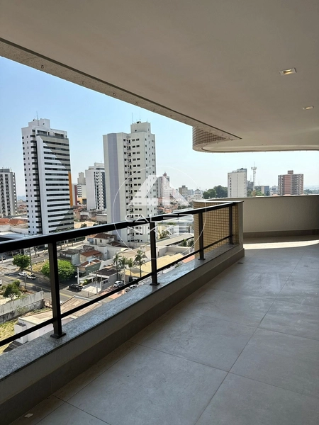 Apartamento no Edificio Golden Tower em Marilia / SP: 5ª foto da galeria de imagens do imóvel