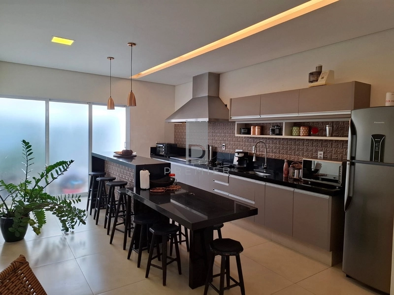 Casa Térrea com 3 quartos sendo 1 suíte para locação no Verana Marília-SP. : 9ª foto da galeria de imagens do imóvel