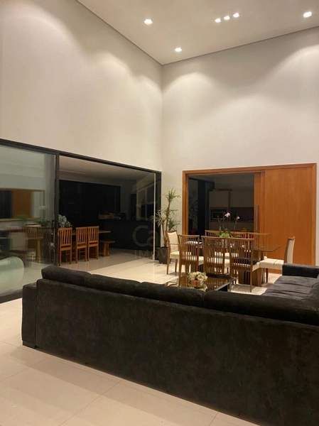 Vende-se Imóvel no Condomínio Portal da Serra em Marília-SP.: 15ª foto da galeria de imagens do imóvel