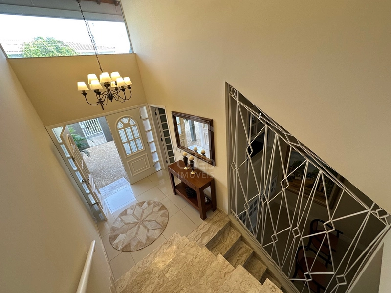 Casa confortável à venda no Jardim São Francisco em Marília-SP: 11ª foto da galeria de imagens do imóvel