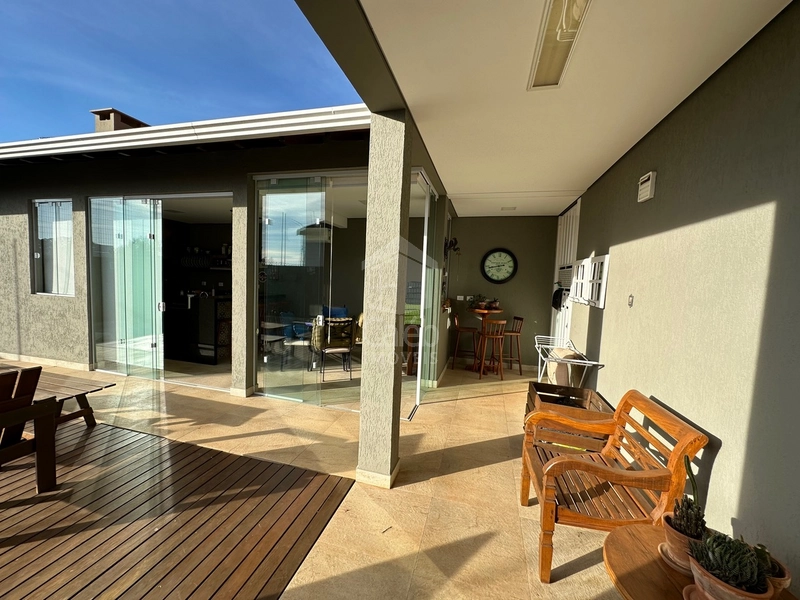 Casa confortável à venda no Jardim São Francisco em Marília-SP: 83ª foto da galeria de imagens do imóvel