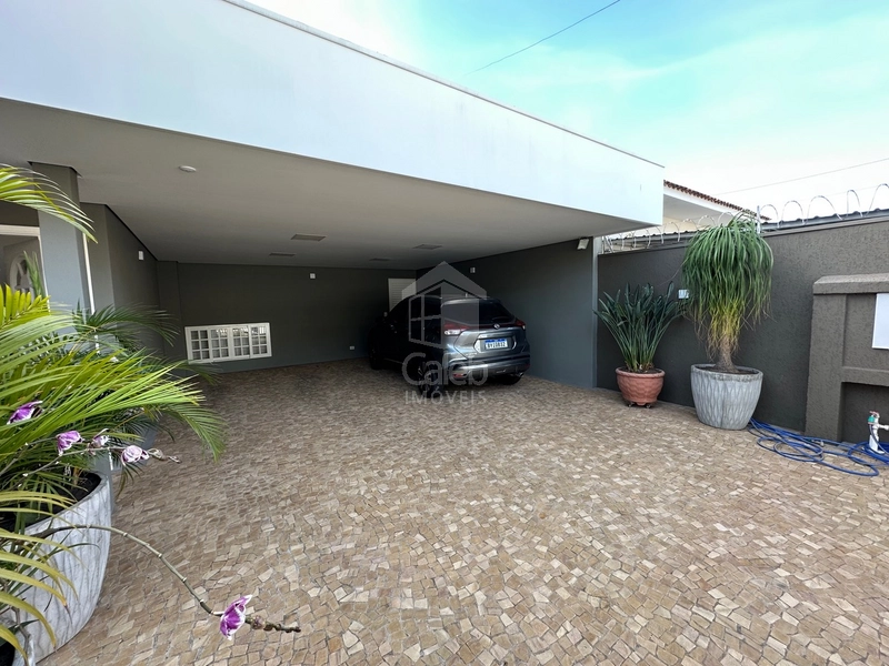 Casa confortável à venda no Jardim São Francisco em Marília-SP: 5ª foto da galeria de imagens do imóvel