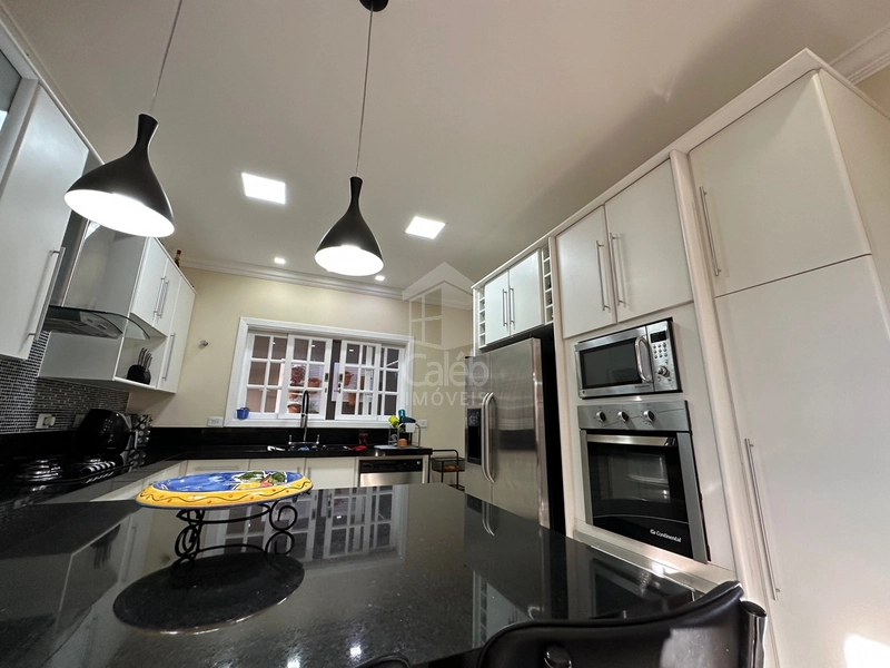 Casa confortável à venda no Jardim São Francisco em Marília-SP: 56ª foto da galeria de imagens do imóvel