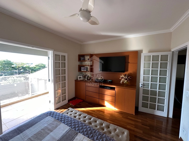 Casa confortável à venda no Jardim São Francisco em Marília-SP: 34ª foto da galeria de imagens do imóvel