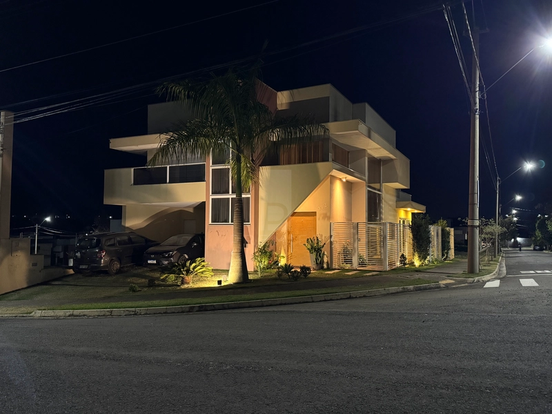 Casa com 3 suítes a venda no condomínio Verana - Marília-SP: 2ª foto da galeria de imagens do imóvel