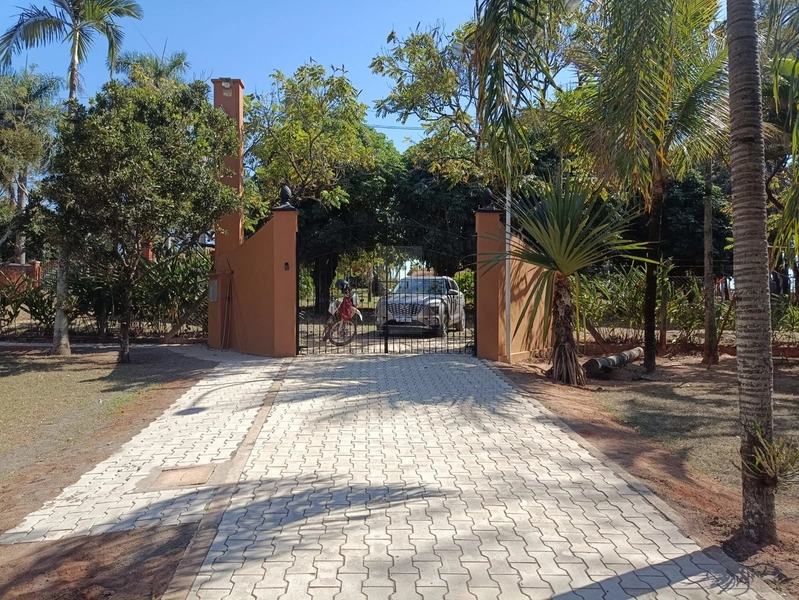 Chacara com 5 quartos e piscina aquecida no Jd America em Marilia / SP: 3ª foto da galeria de imagens do imóvel