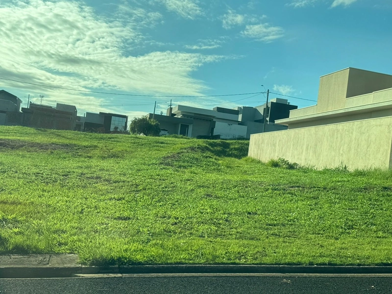 Terreno no Condominio Damha em Marilia / SP: 1ª foto da galeria de imagens do imóvel