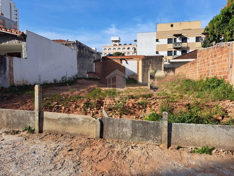 Terreno área central: 1ª foto da galeria de imagens do imóvel