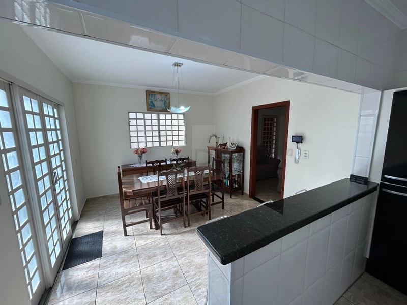 Casa com 3 quartos sendo 1 suíte no Jd. Bela Vista em Marília-SP.: 22ª foto da galeria de imagens do imóvel