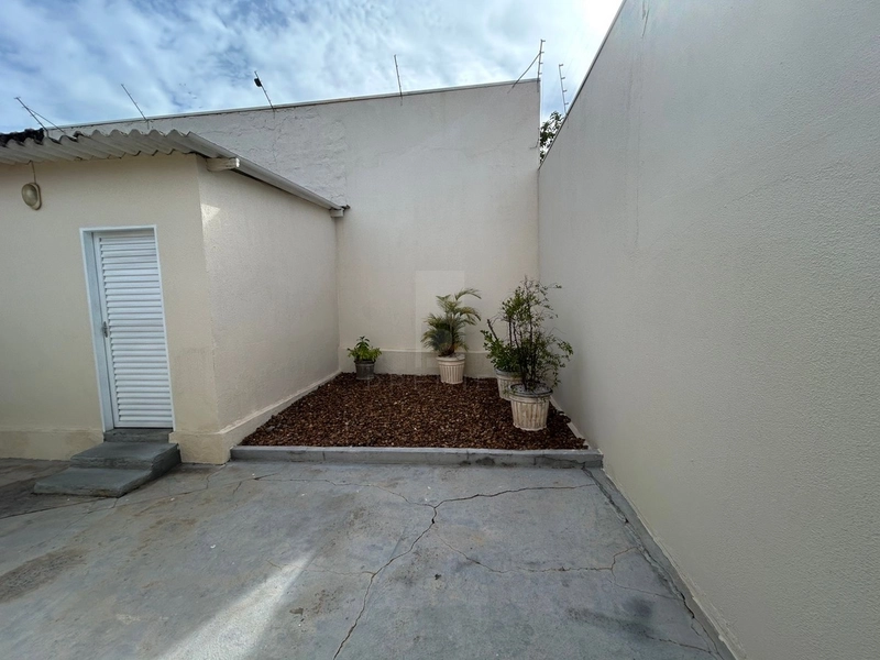 Casa com 3 quartos sendo 1 suíte no Jd. Bela Vista em Marília-SP.: 1ª foto da galeria de imagens do imóvel