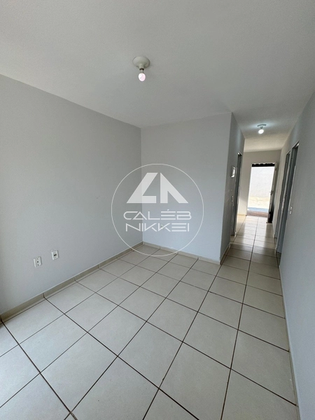 Casa no Jd Veneza: 5ª foto da galeria de imagens do imóvel