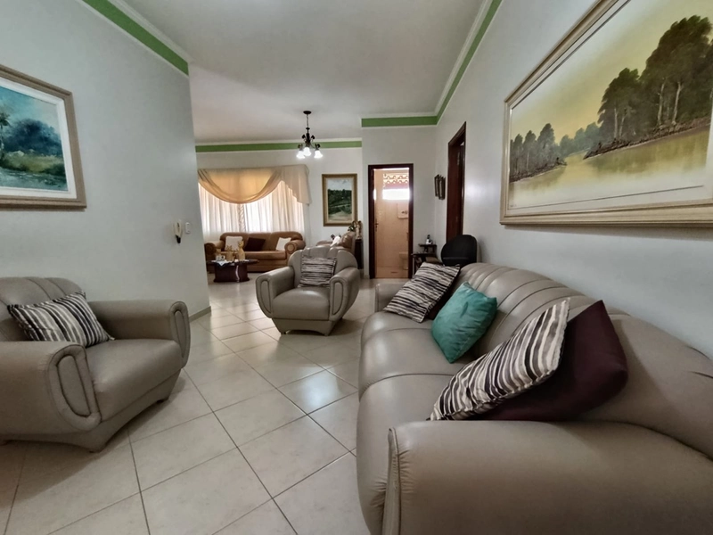 Casa com 3 quartos e 3 suites a venda no Residencial Green Ville - Marilia S/P: 4ª foto da galeria de imagens do imóvel