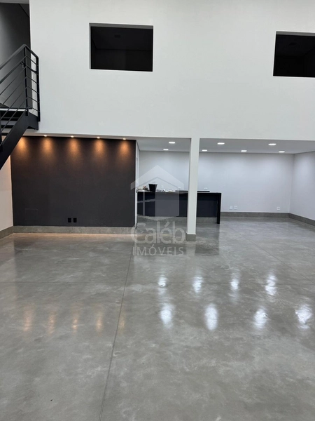 Vende-se Barracão no Bairro Bassan em Marília-SP.: 2ª foto da galeria de imagens do imóvel