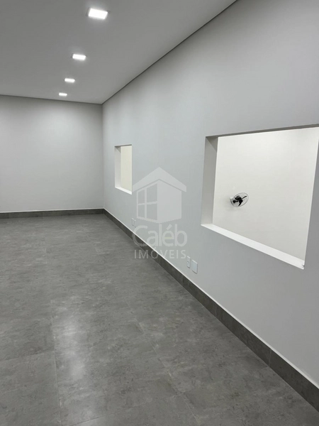Vende-se Barracão no Bairro Bassan em Marília-SP.: 6ª foto da galeria de imagens do imóvel