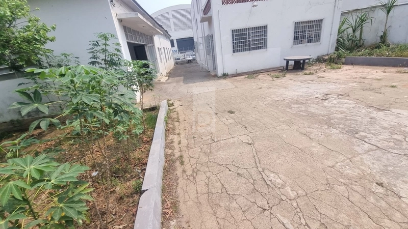 Barracão a Venda no Centro de Marília-SP.: 3ª foto da galeria de imagens do imóvel