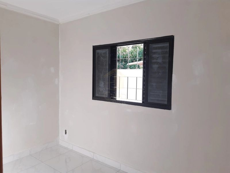 Vende-se Imóvel no Bairro Jd. Nacional em Marília-SP.: 10ª foto da galeria de imagens do imóvel