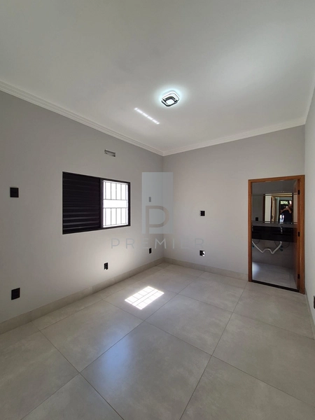 Casa a Venda com 3 quartos sendo 1 suíte no Bairro Palmital em Marília-SP. : 9ª foto da galeria de imagens do imóvel