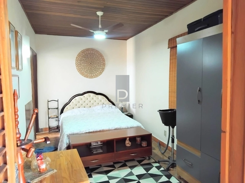 Casa a Venda com 4 quartos no bairro Maria Izabel em Marília- SP. : 15ª foto da galeria de imagens do imóvel