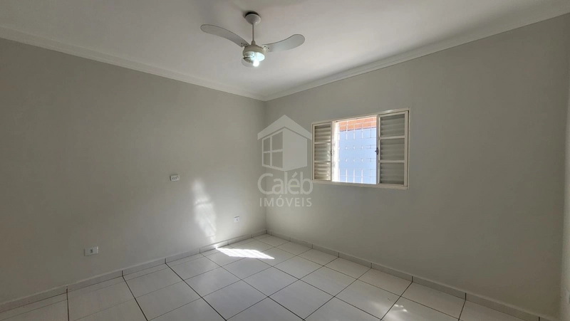 Vende-se Residencia Bairro Alcides Matiuzzi, Marília-SP: 6ª foto da galeria de imagens do imóvel