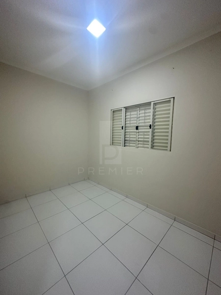 Casa com 2 quartos no bairro Jardim Nacional em Marília-SP.: 2ª foto da galeria de imagens do imóvel