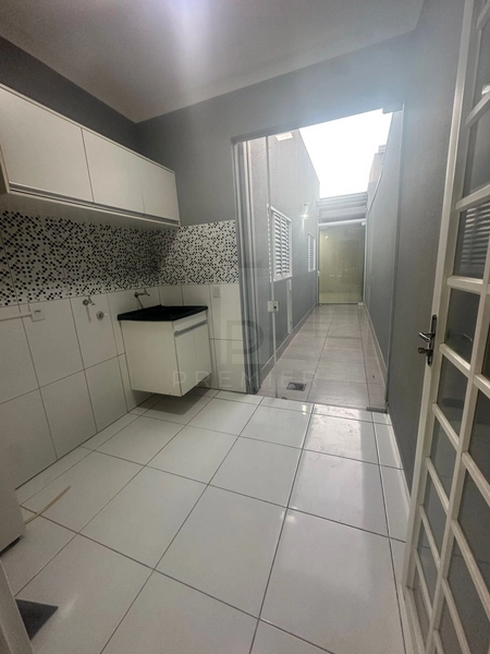Casa com 2 quartos no bairro Jardim Nacional em Marília-SP.: 1ª foto da galeria de imagens do imóvel