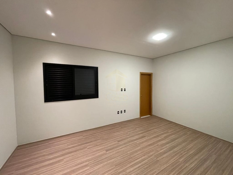 Casa a Venda com 3 suítes no Reserva Esmeralda em Marília-SP.: 23ª foto da galeria de imagens do imóvel