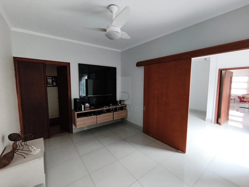 Casa a Venda com 6 quartos no Condomínio Village do Bosque em Marília-SP. : 13ª foto da galeria de imagens do imóvel