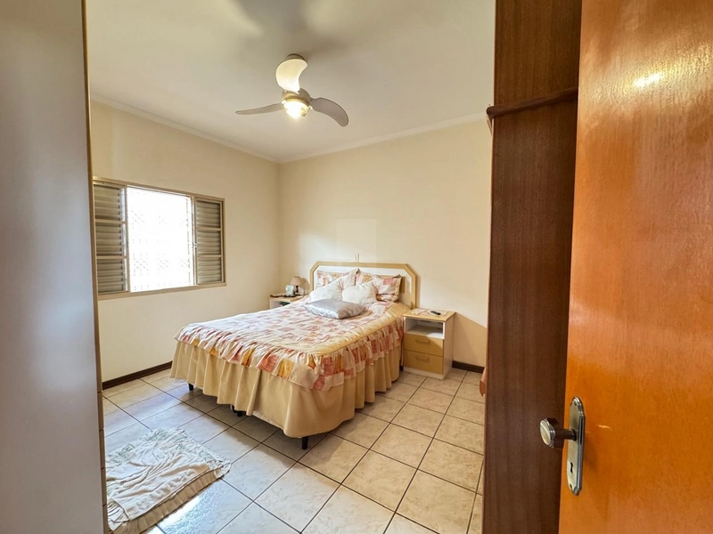 Casa com 3 quartos no Jardim Parati-Marilia/SP: 6ª foto da galeria de imagens do imóvel