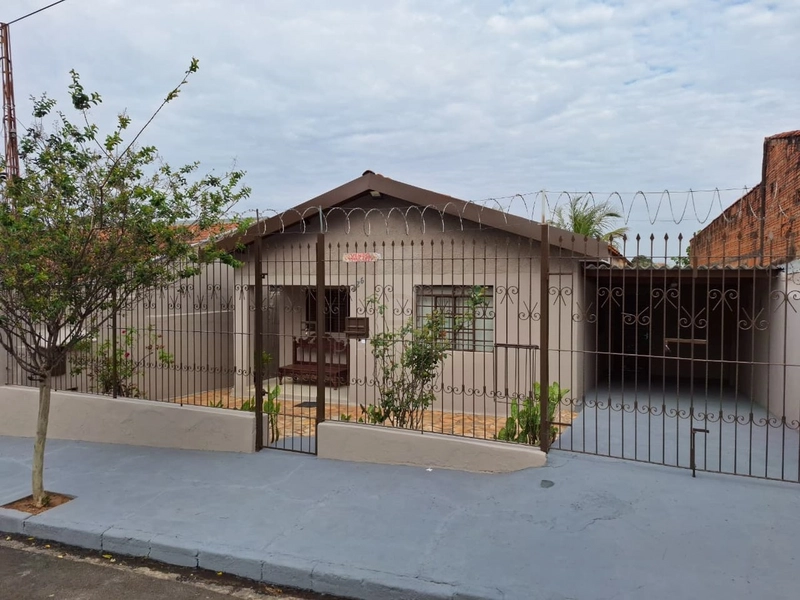 Casa à Venda – Jardim Marília/SP: 2ª foto da galeria de imagens do imóvel