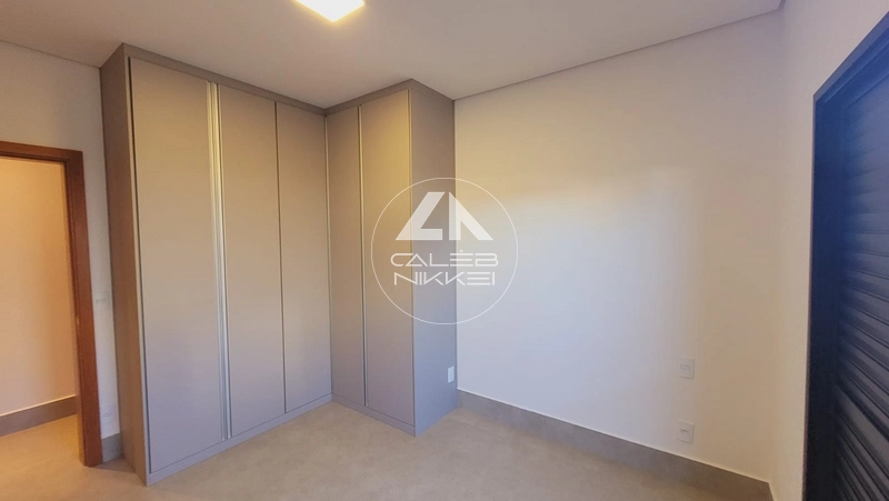 Casa com pisicna no Condominio Jd de Renoir em Marilia / SP: 10ª foto da galeria de imagens do imóvel