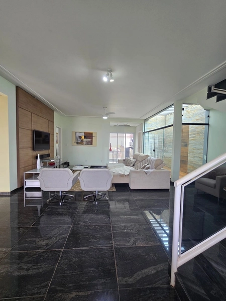 Casa com 5 dormitórios no Jardim Tropical-Marilia-SP: 6ª foto da galeria de imagens do imóvel